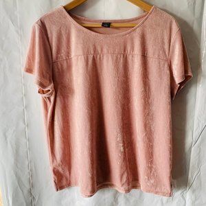 Velvet Feel Short Sleeve Side Slit Round Neck Tee